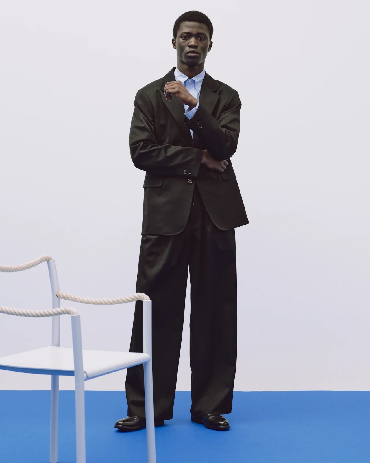 MARKAWARE WOOL GABARDINE TRIPLE PLEATED EASY TROUSERS - BLACK