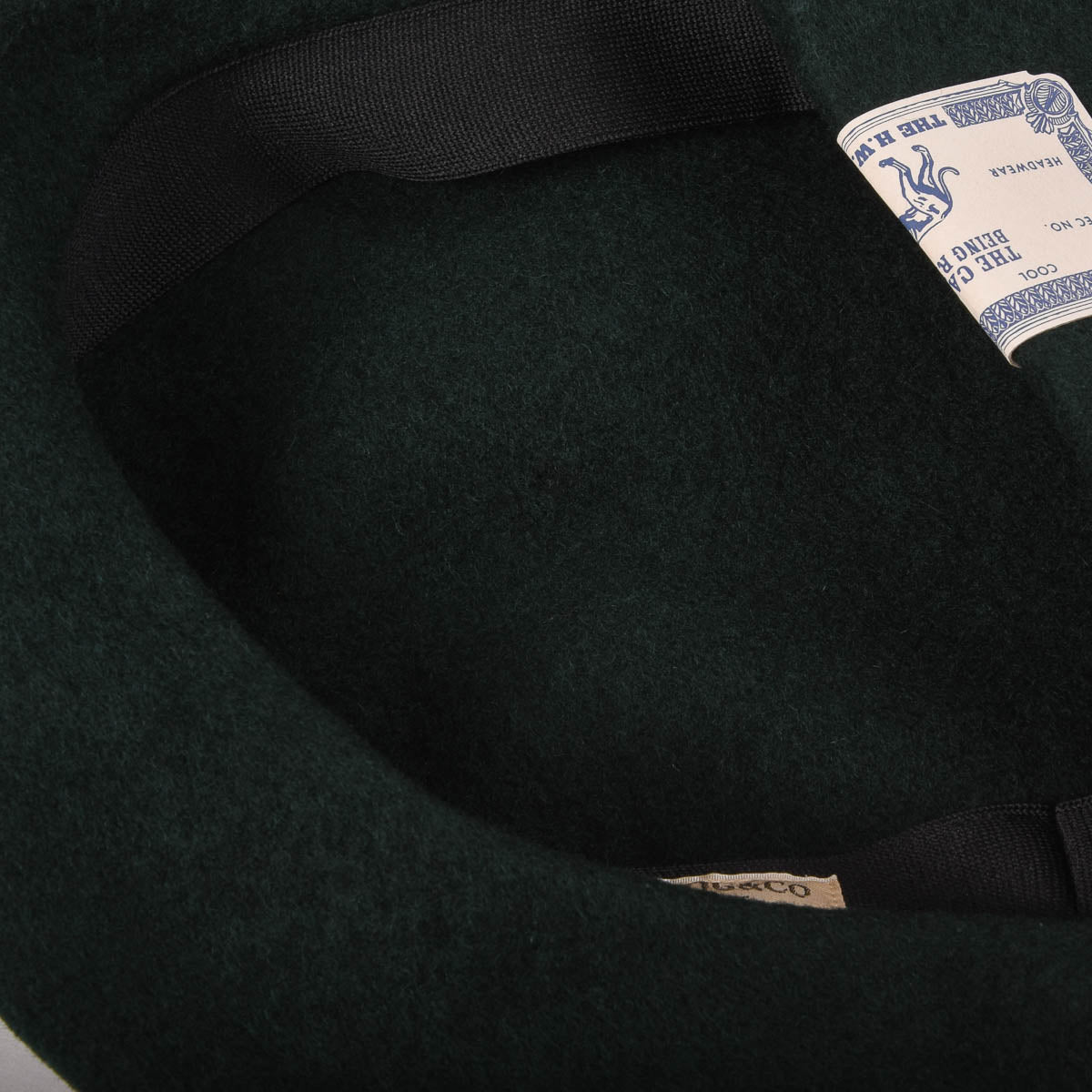H.W. DOG & CO. BASIC BERET - N. GREEN