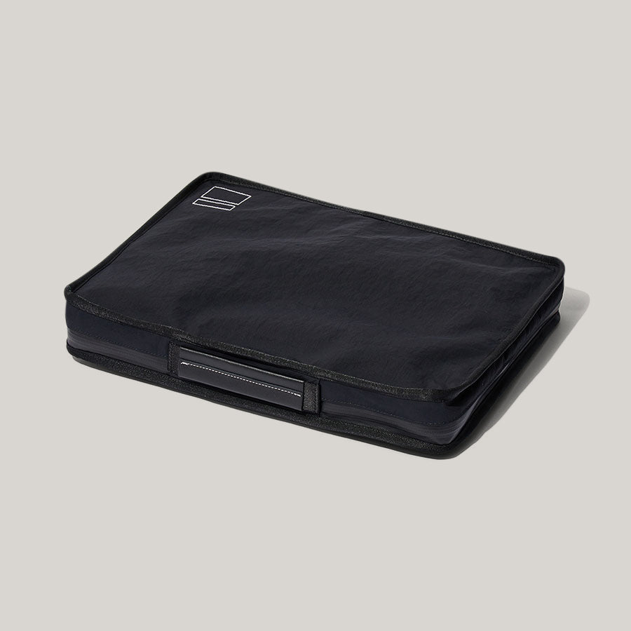 BLANKOF MACBOOK CASE 16 - BLACK