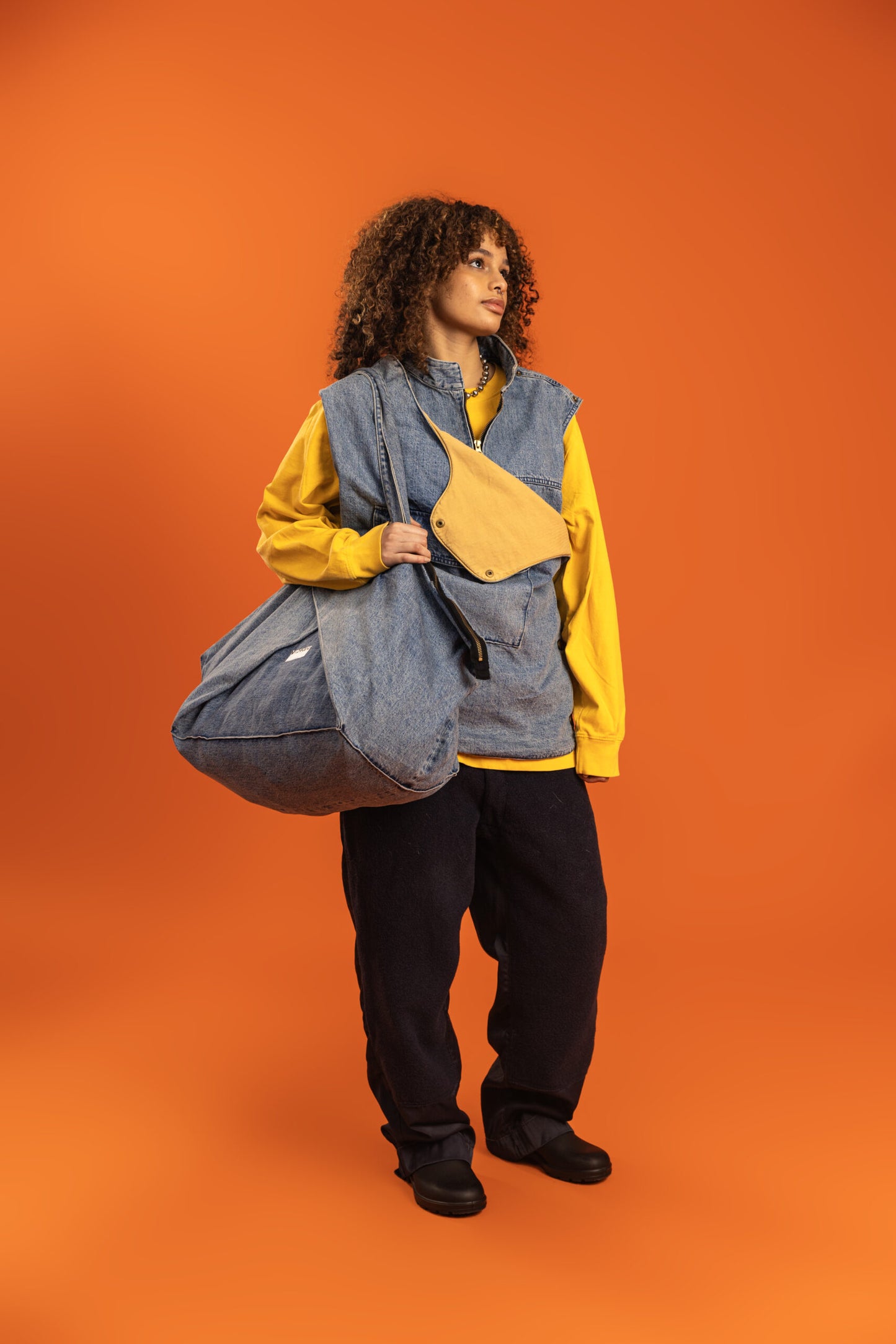 WORKING TAKEOUT BAG - BLACK RINSED