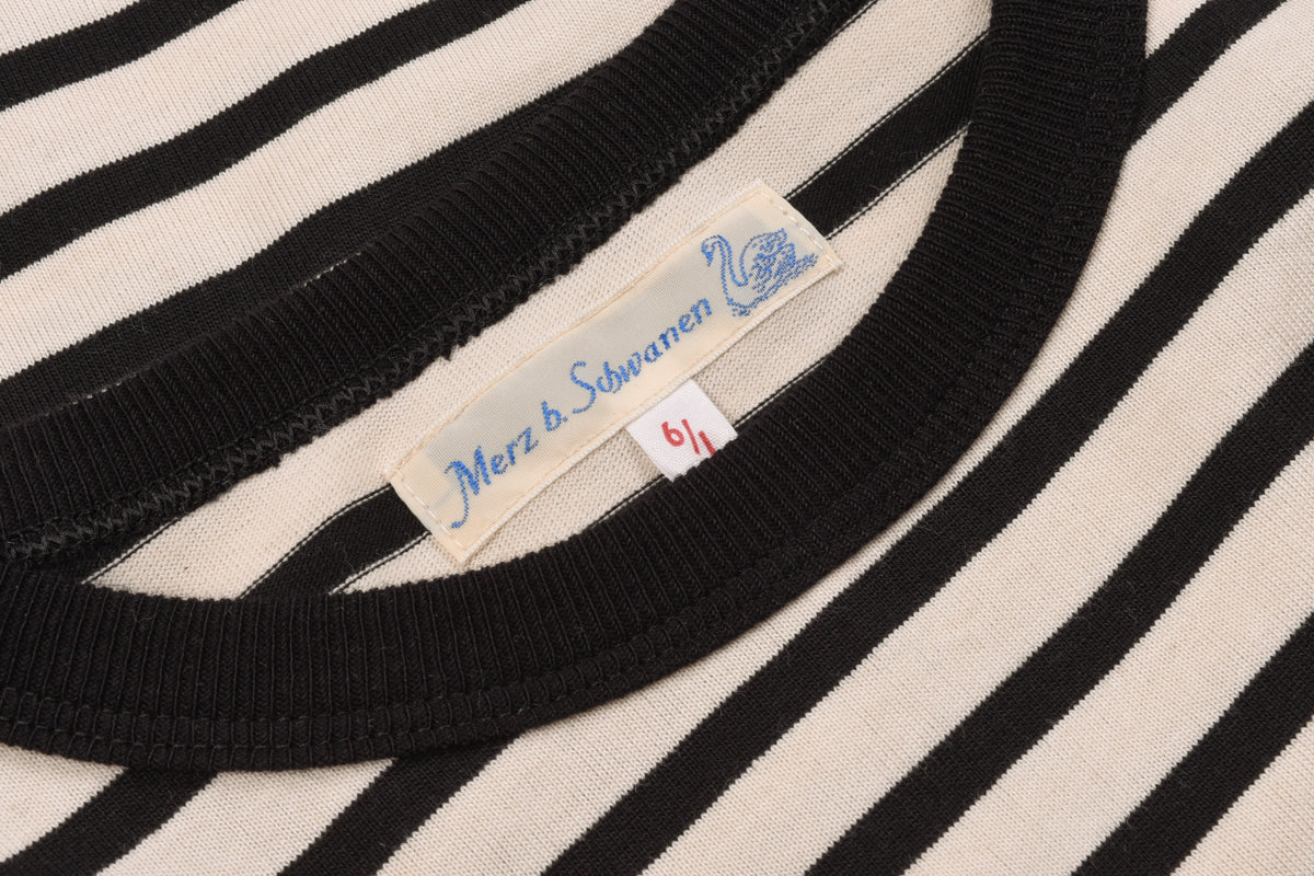 MERZ B. SCHWANEN 2M18 LONG SLEEVE STRIPE TEE - CHARCOAL/NATURAL