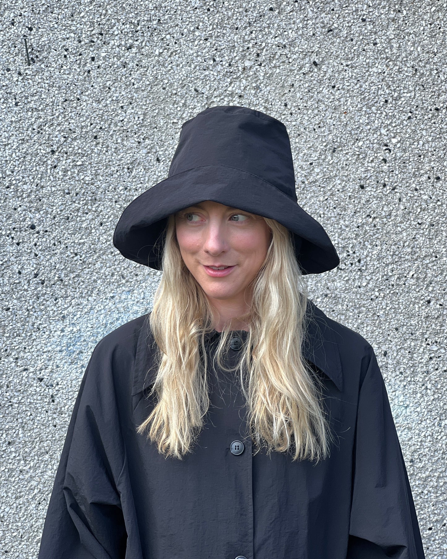 A BRONZE AGE MILO HAT - BLACK