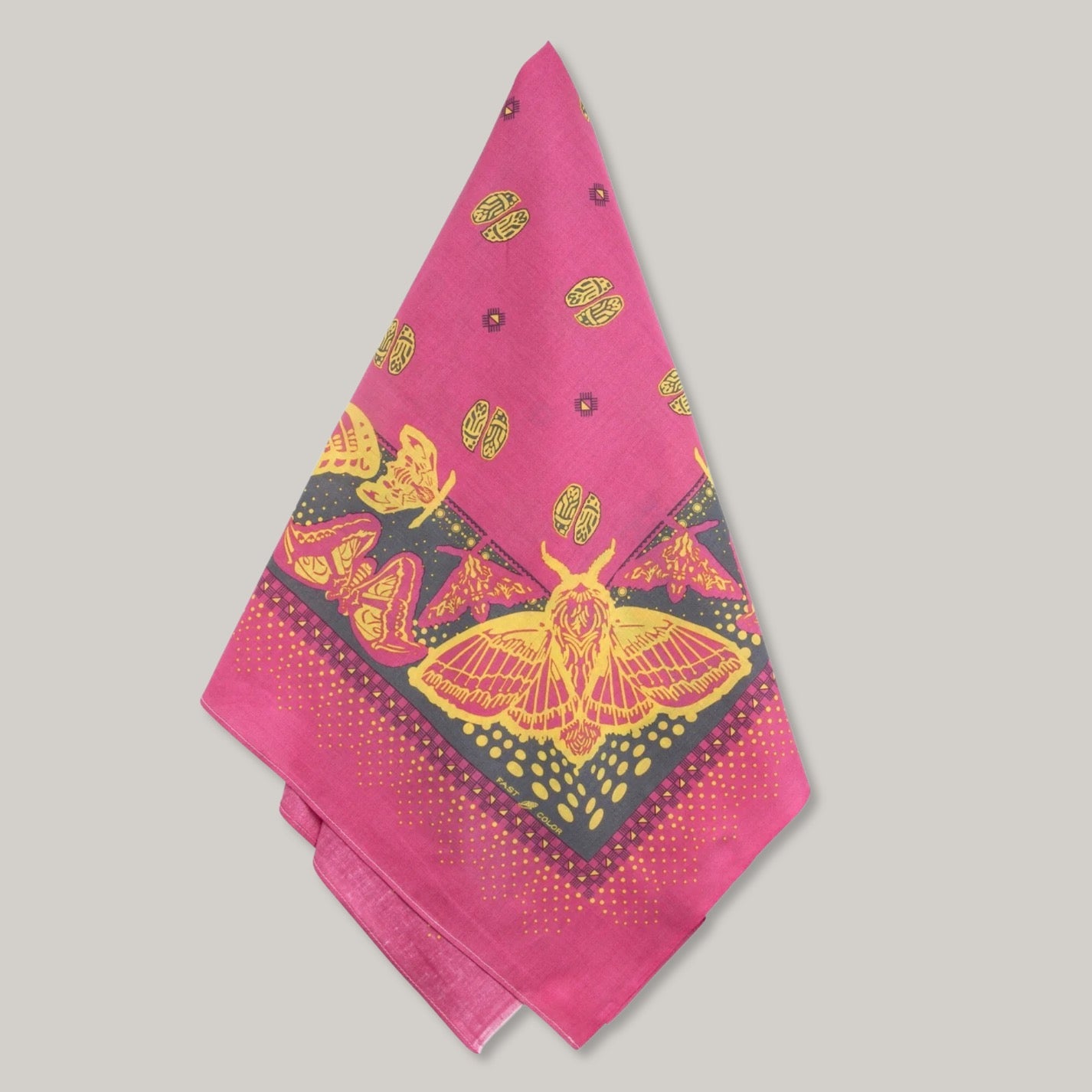 ONE EAR BRAND "NIGHTTHINGS" - ROSY MAPLE (MOTH)