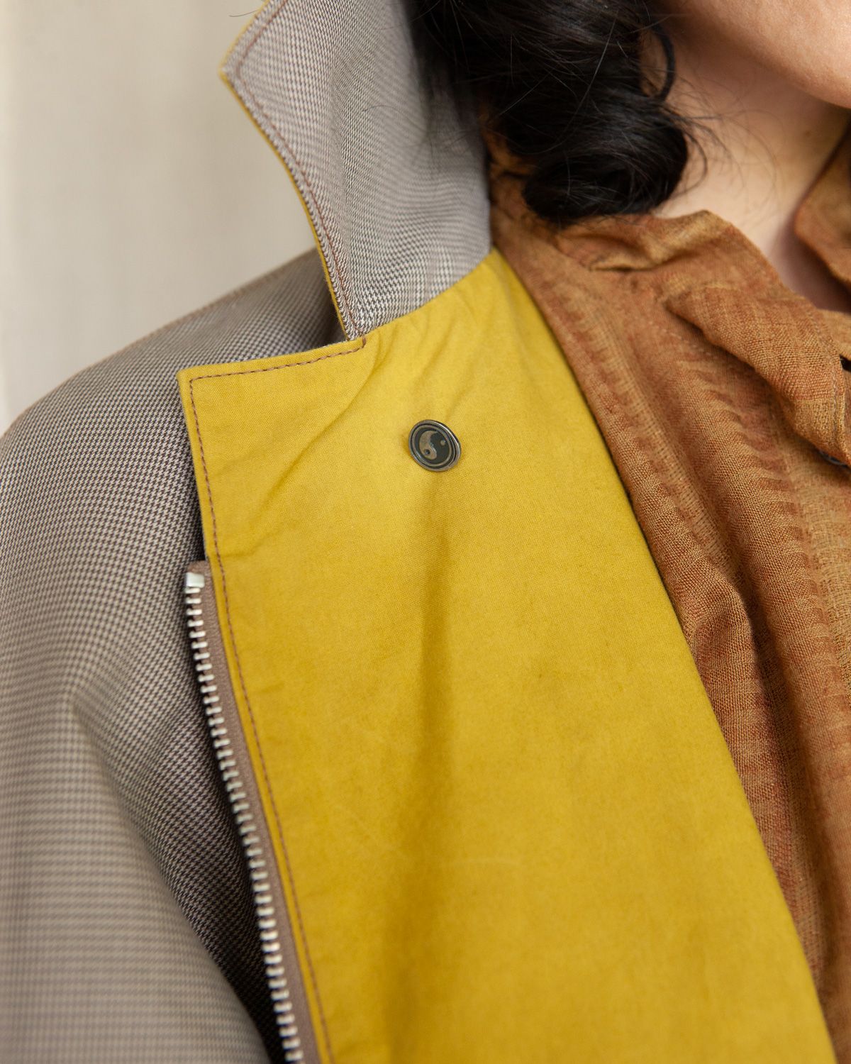 W'MENSWEAR REVERSIBLE CYCLING TRENCH - OLIVINE