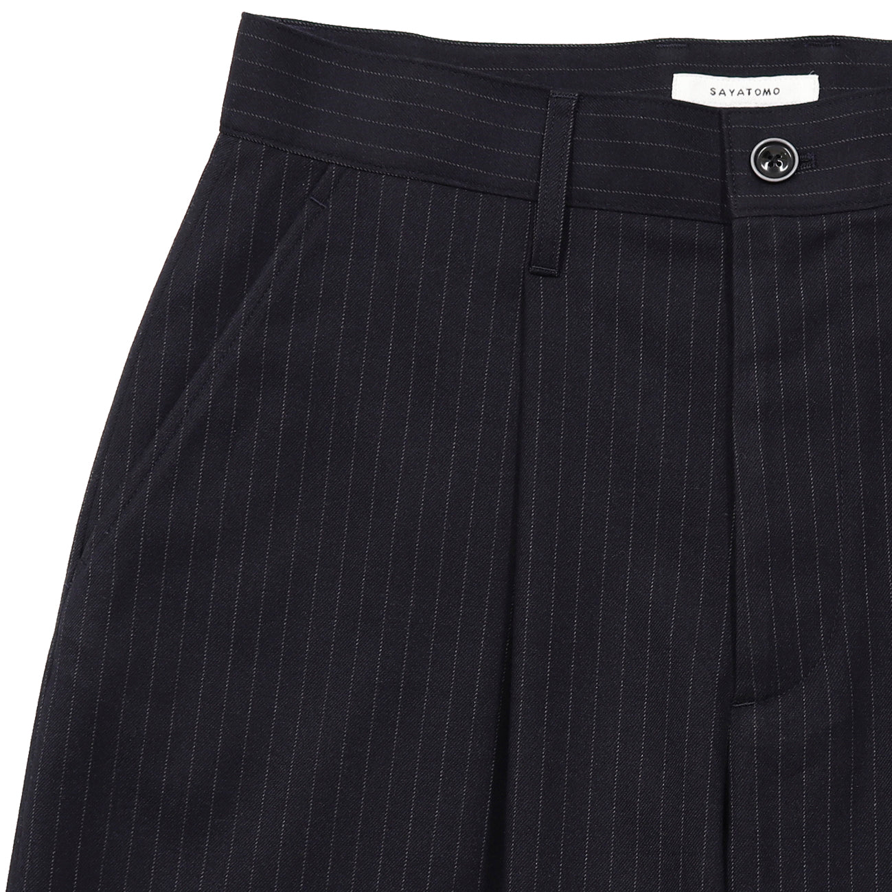 YASHIKI SAYATOMO 1-TUCK WIDE TROUSERS - NAVY PINSTRIPE