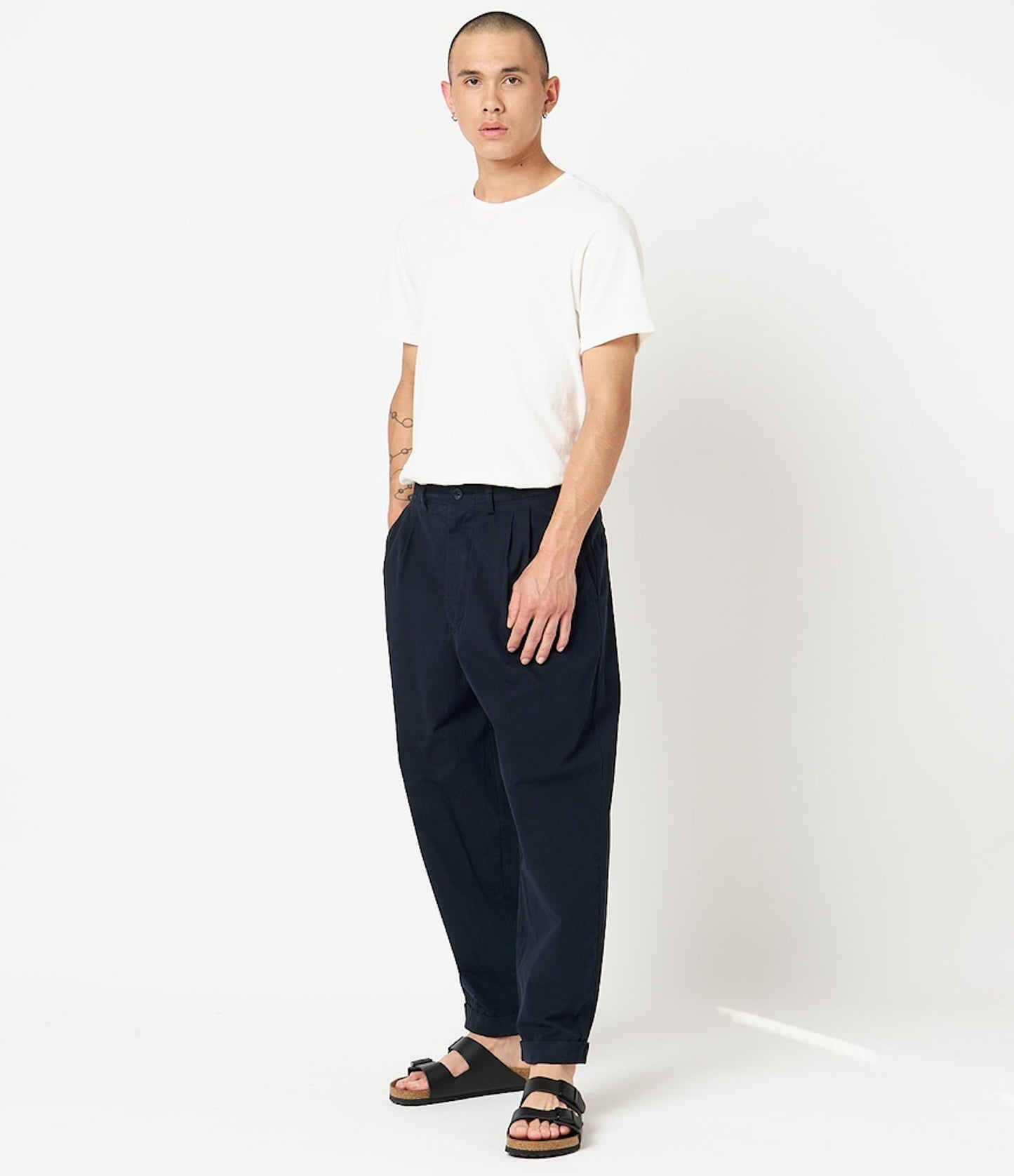 MERZ B. SCHWANEN PLEATED FRONT PANTS - DARK NAVY