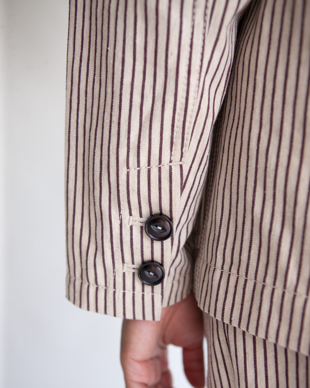 W'MENSWEAR SERVICE BLAZER - BROWN STRIPE
