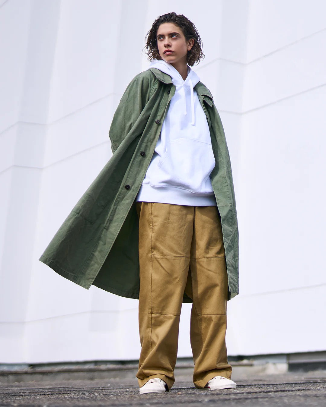 EAT DUST ARMY TRENCH - MARSHAL GREEN