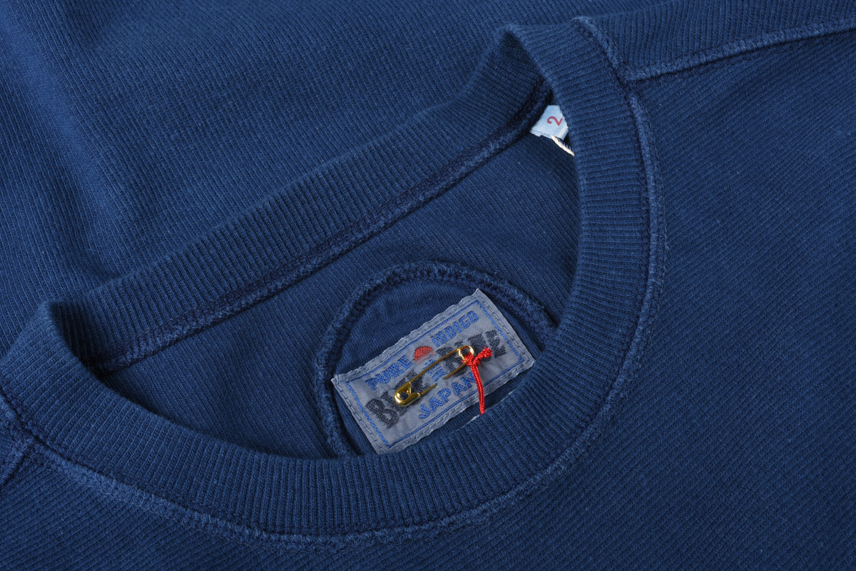 BLUE BLUE JAPAN SLUB COTTON HAND DYED CREW NECK LS TEE - BLUE