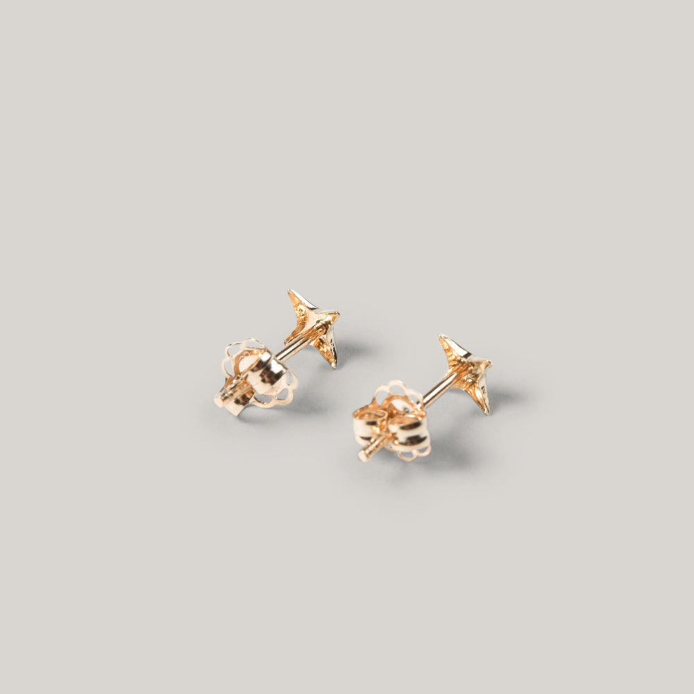 MEREWIF FALLING STAR STUDS