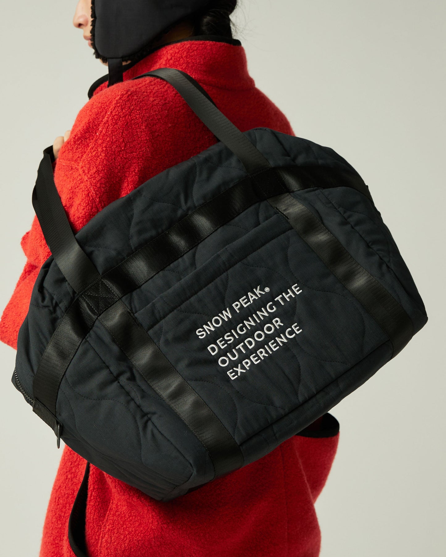 SNOW PEAK QUILTED RIPSTOP DUFFLE - BLACK