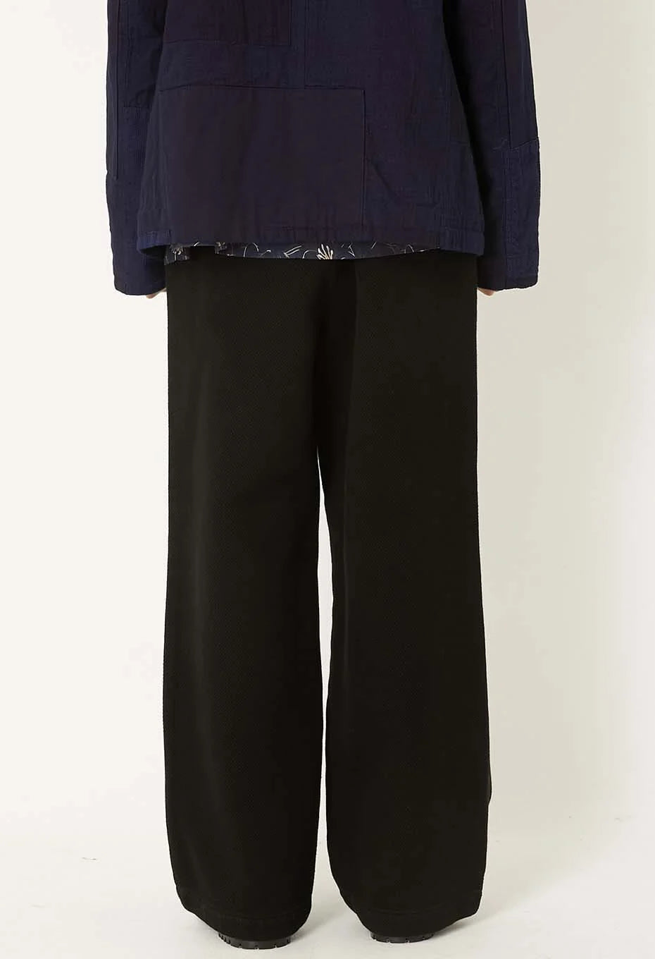 BLUE BLUE JAPAN DARK BLACK DOUBLECLOTH SASHIKO TUCKED WIDE PANTS - BLACK