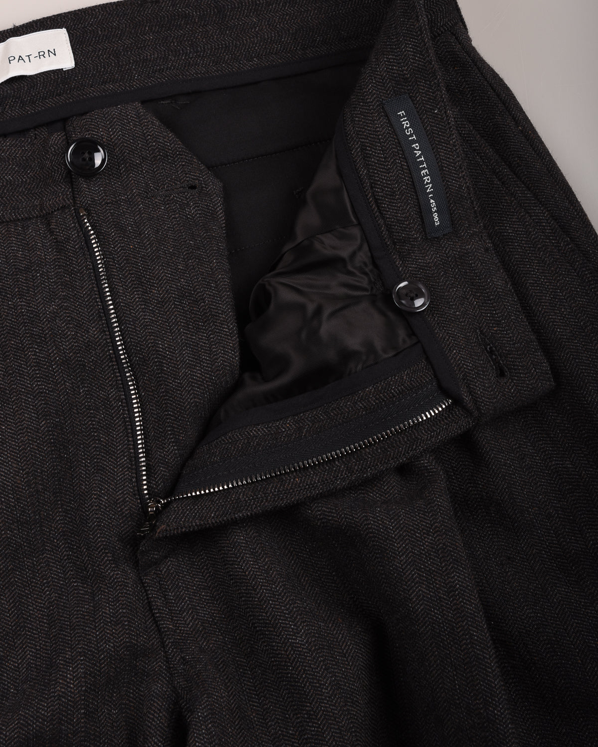1ST PAT-RN ALLEN TROUSER - COMPACT HERRINGBONE - ANTHRACITE