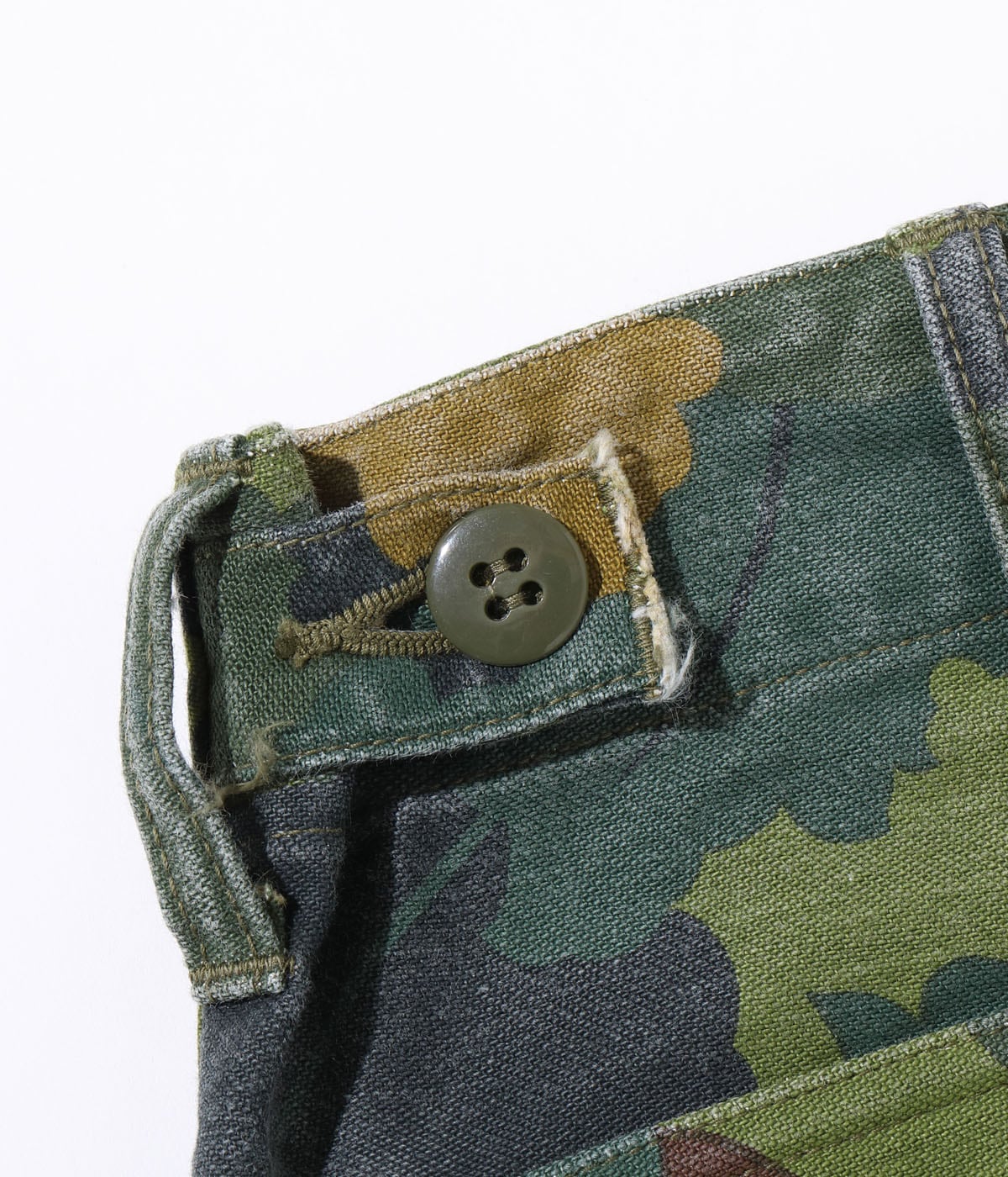 BUZZ RICKSON CIVILIAN MODEL SHORTS -  MITCHELL PATTERN CAMOUFLAGE