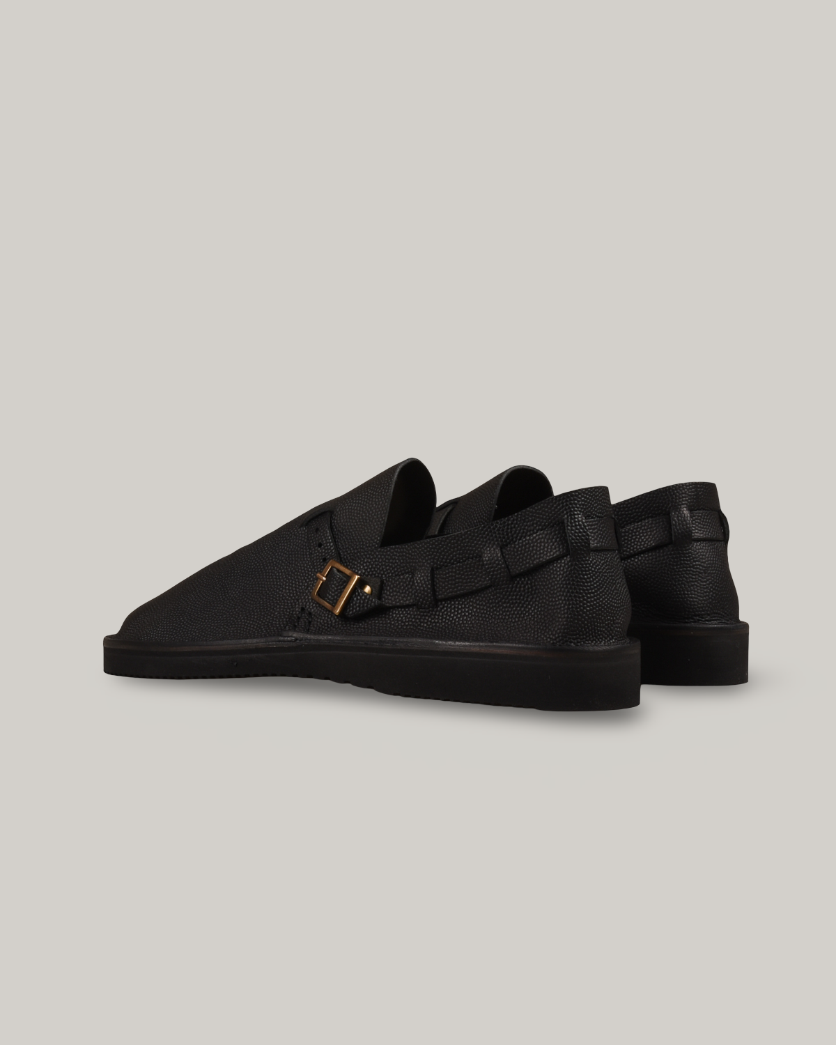 FRACAP R005 SLIP ON SHOE - BLACK ARANCIA
