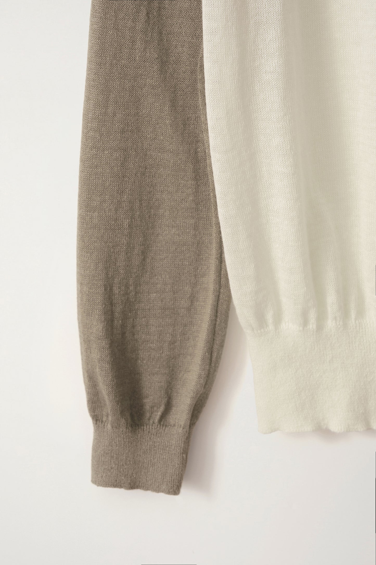 NOTHING WRITTEN GRIN LINEN KNIT TOP - KHAKI/ IVORY