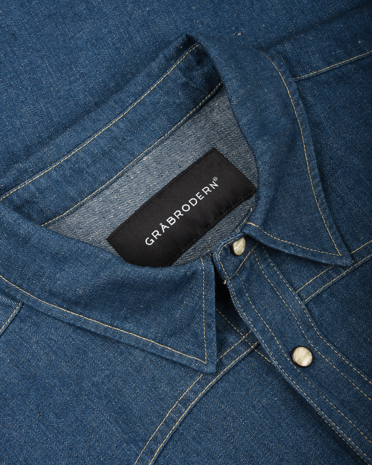 GRÅBRODERN TJAUKLE DENIM SHIRT - EMERALD INDIGO