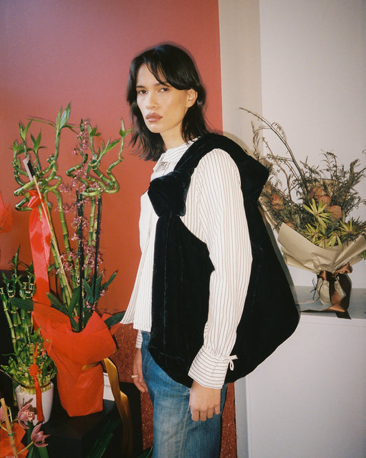 A BRONZE AGE - JOAN TOTE BAG - BLACK VELVET