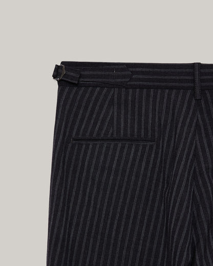 MARKA TWO TUCK BAGGY TROUSERS - GRAY STRIPE