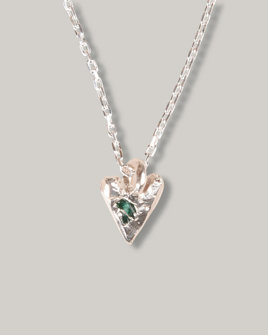 THE OUZE RAW EMERALD HEART NECKLACE - STERLING SILVER
