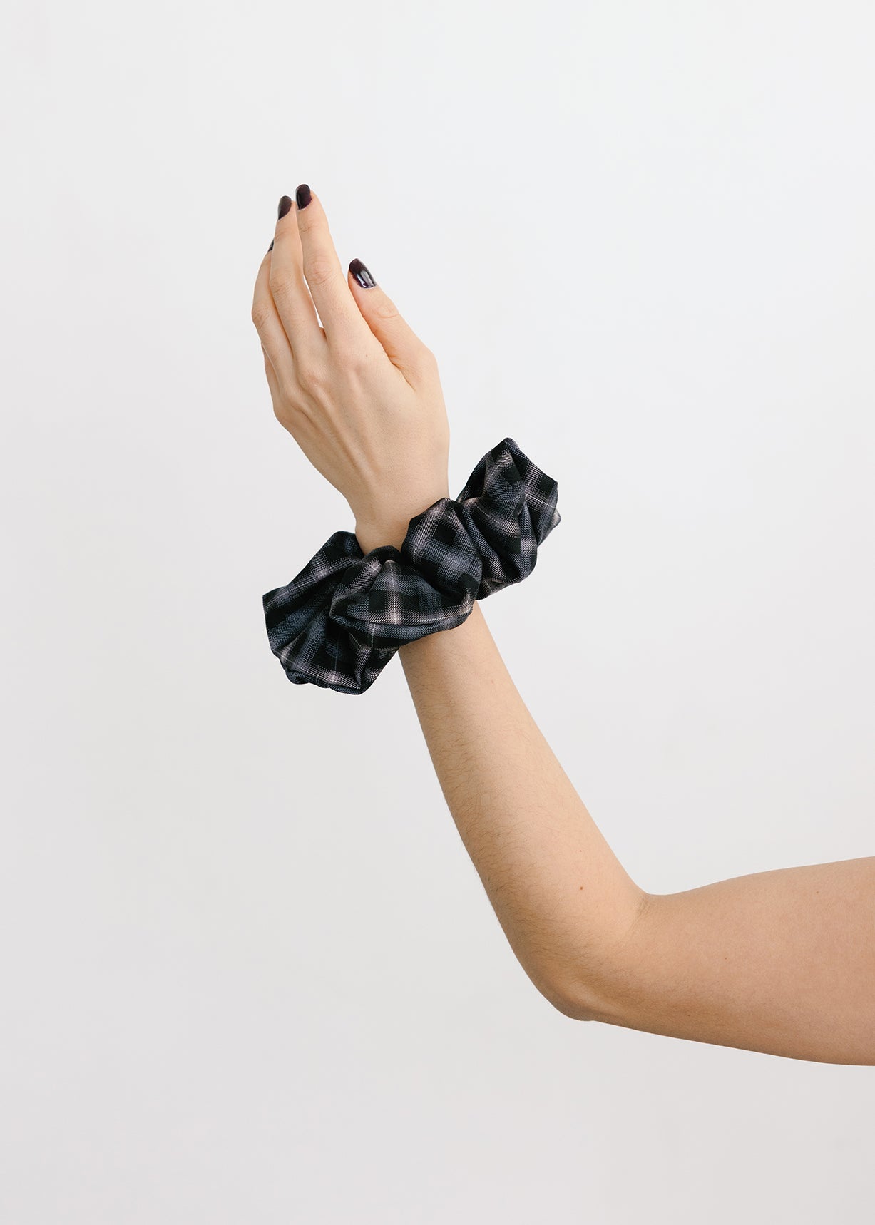 A BRONZE AGE - OVERSIZED SCRUNCHIE - CHELSEA PLAID