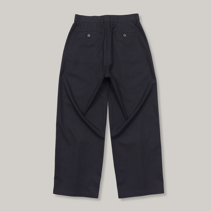 YASHIKI SAYATOMO 1-TUCK WIDE TROUSERS - NAVY PINSTRIPE