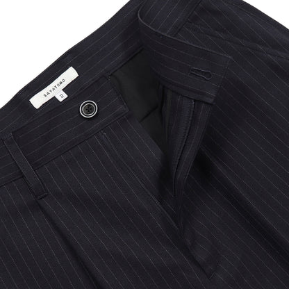 YASHIKI SAYATOMO 1-TUCK WIDE TROUSERS - NAVY PINSTRIPE