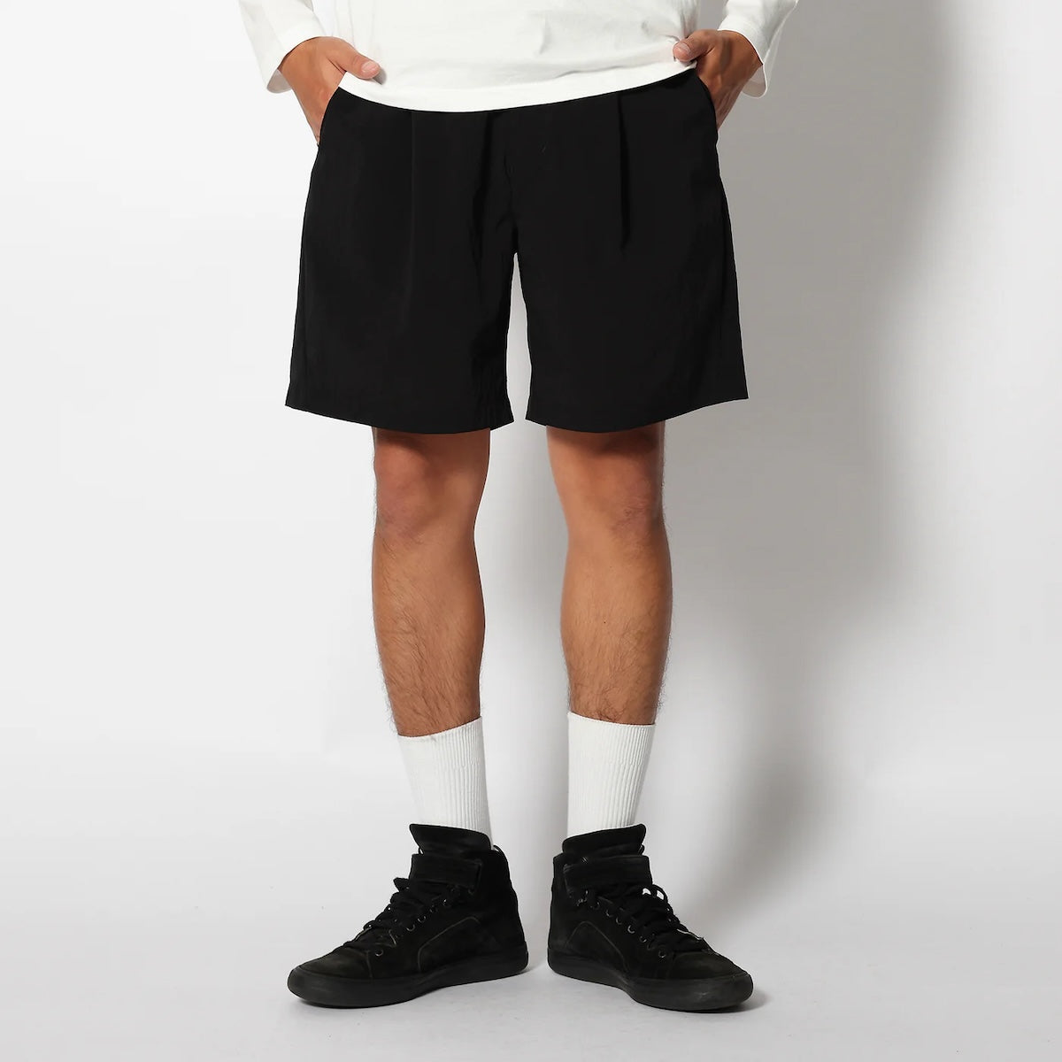 SNOW PEAK BREATHABLE QUICK DRY SHORTS - BLACK