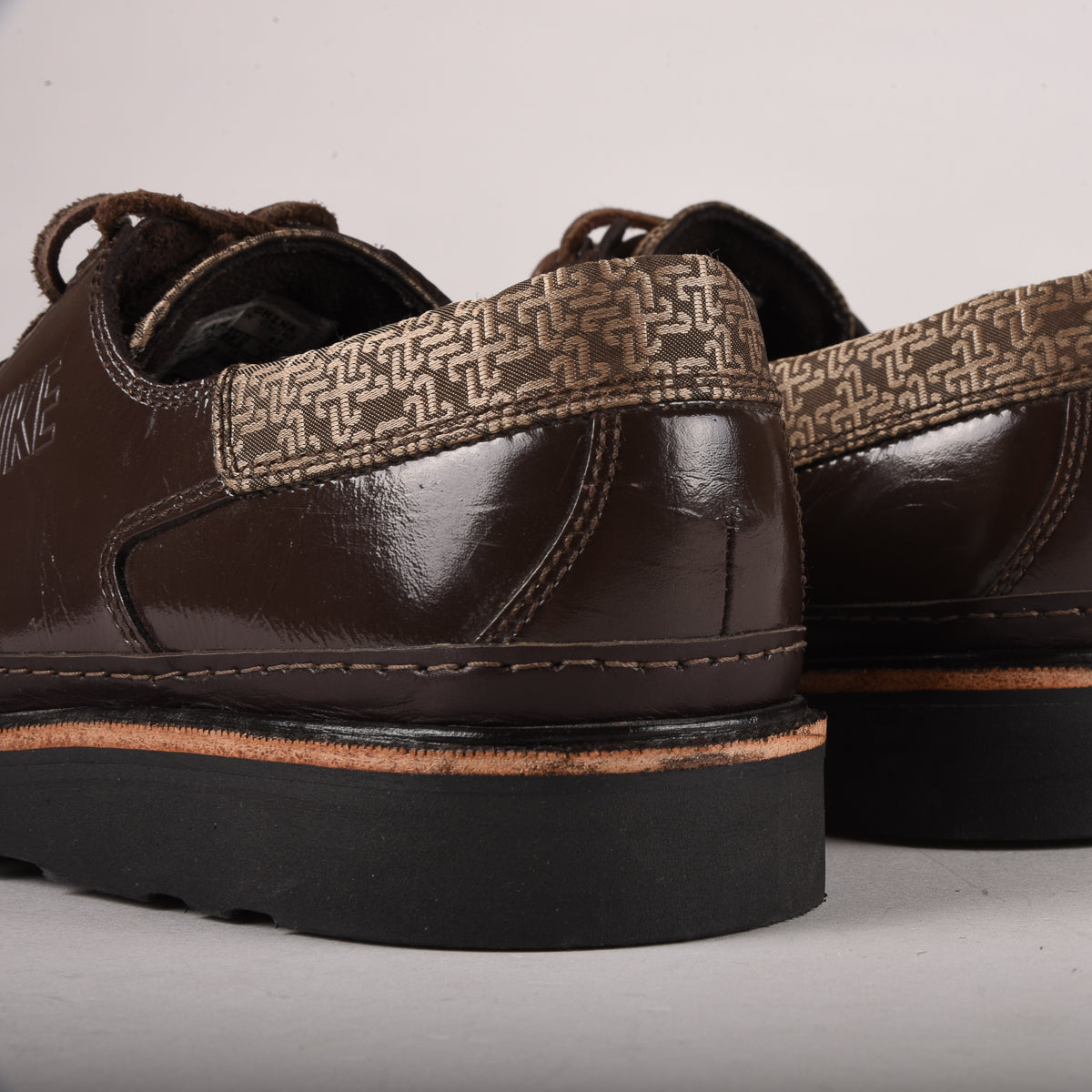 reCONSTRUCTED by SAMUEL FALZONE  - NIKE MAD JIBE 1 - BROWN/ BLACK