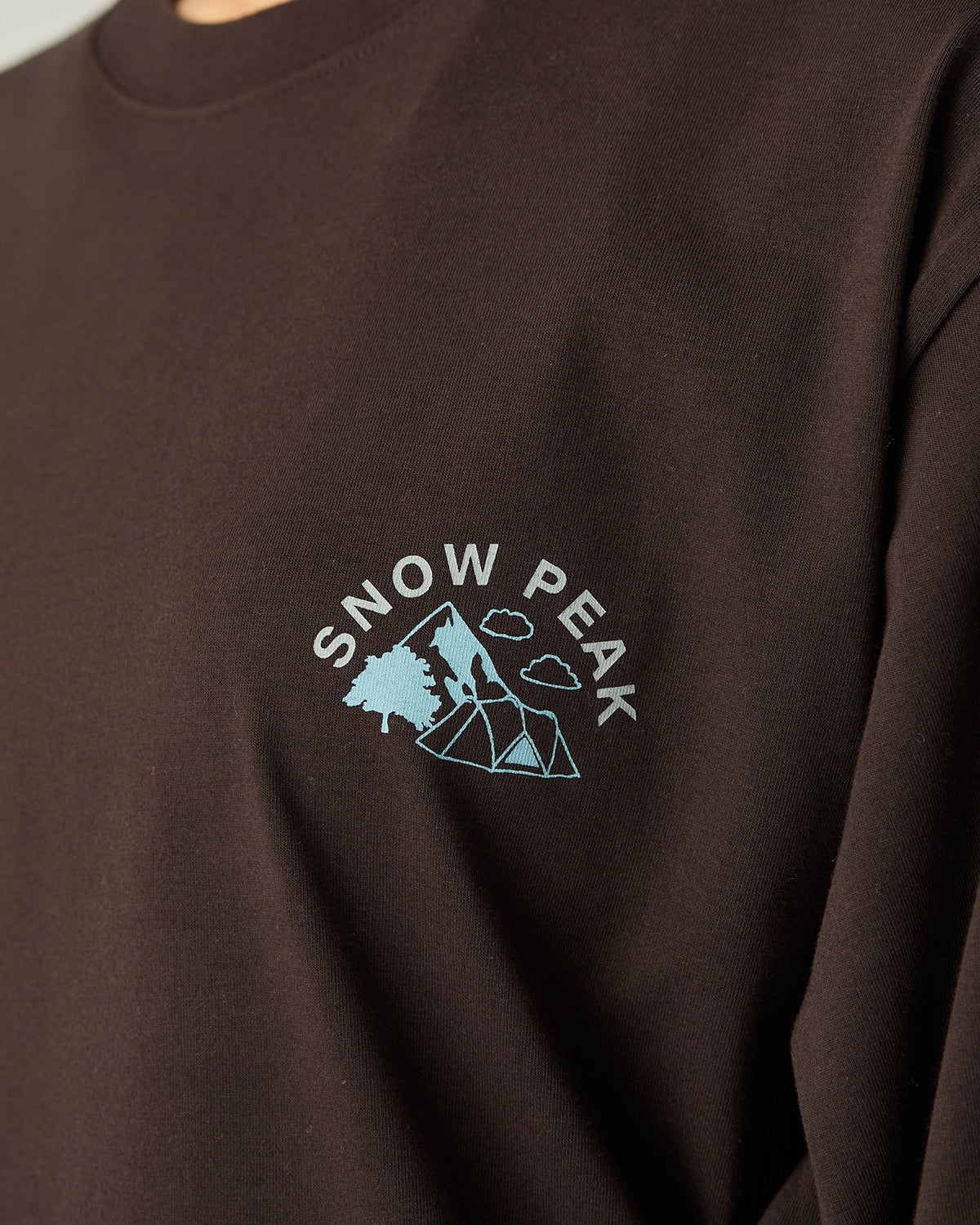 SNOW PEAK LIVING WITH NATURE L/S T-SHIRT - DARK BROWN