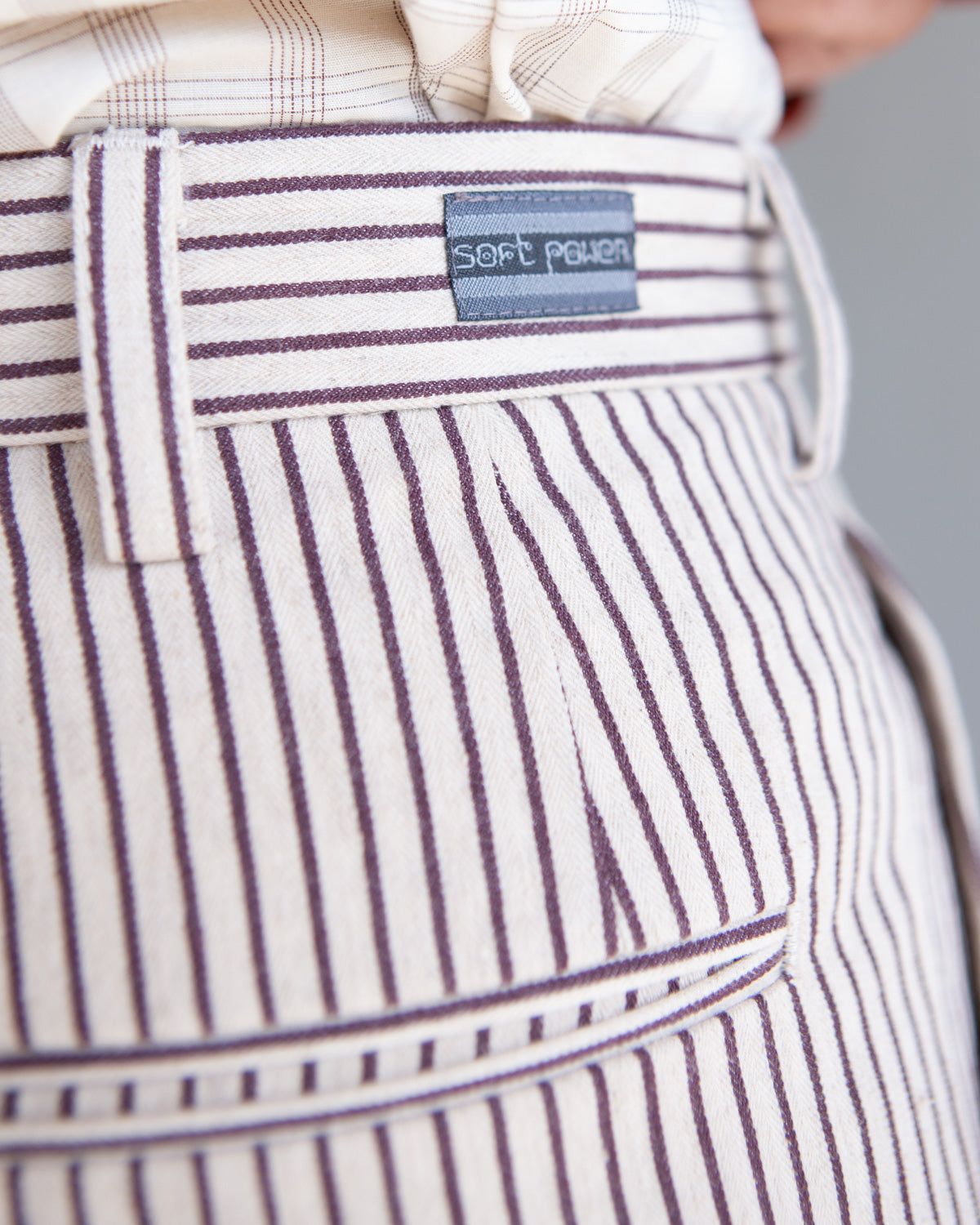 W'MENSWEAR SISTERS TROUSER - BROWN STRIPE