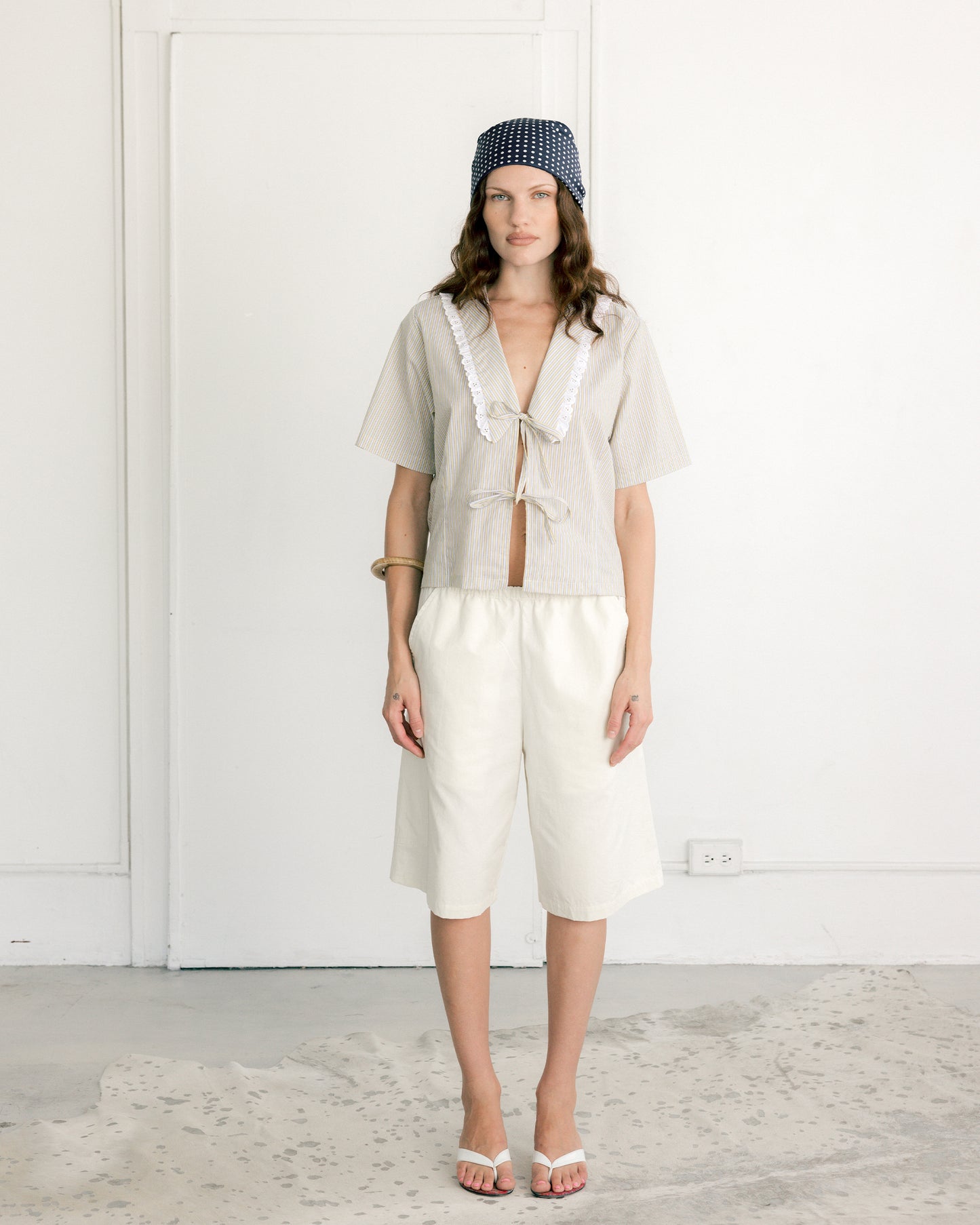 A BRONZE AGE BLOSSOM SHORT - BONE TWILL