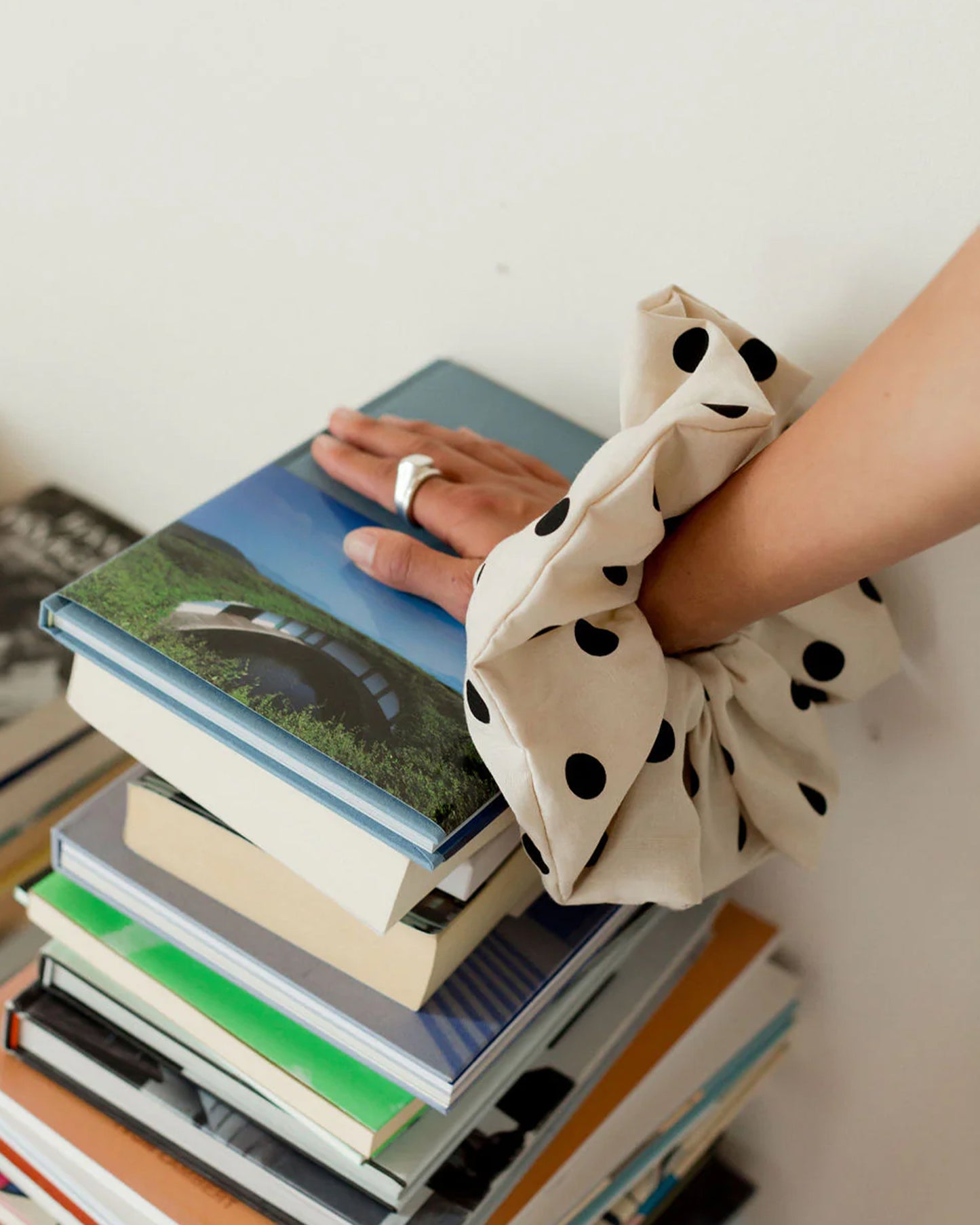 A BRONZE AGE - COTTON SCRUNCHIE - POLKADOT