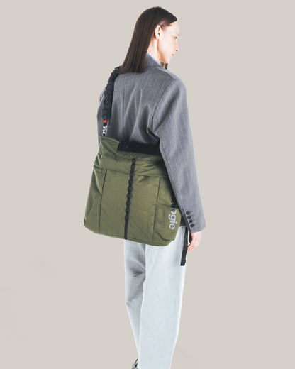 TOPOLOGIE HELMET BAG DEEP FOREST WASHED NYLON