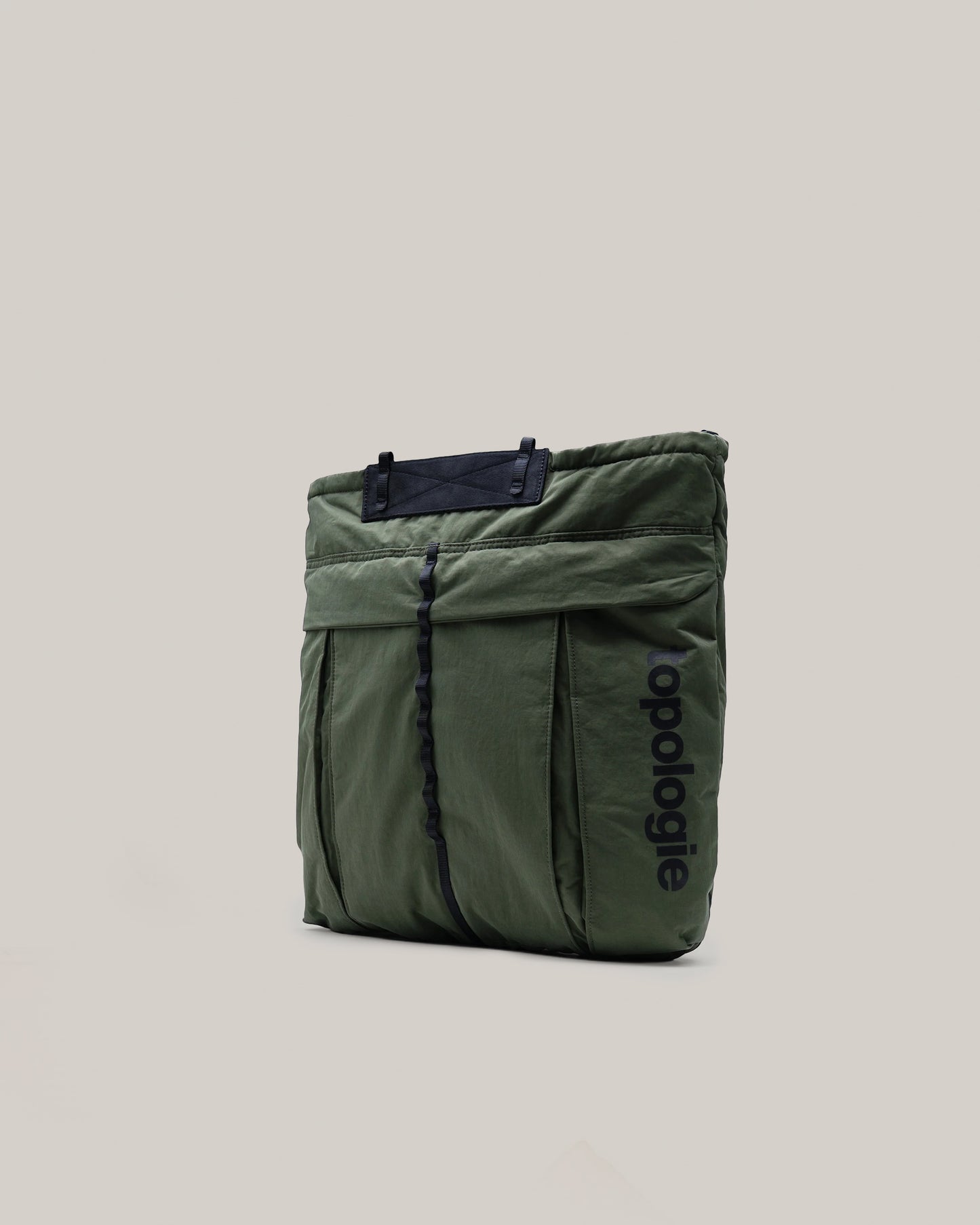 TOPOLOGIE HELMET BAG DEEP FOREST WASHED NYLON