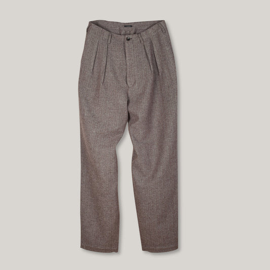 LENO 2 TUCK TROUSERS - BROWN